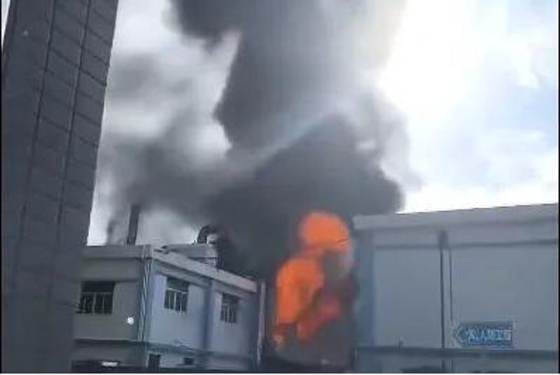 水性涂料真的会成为危险品吗?今天我们就来详细解析一下。